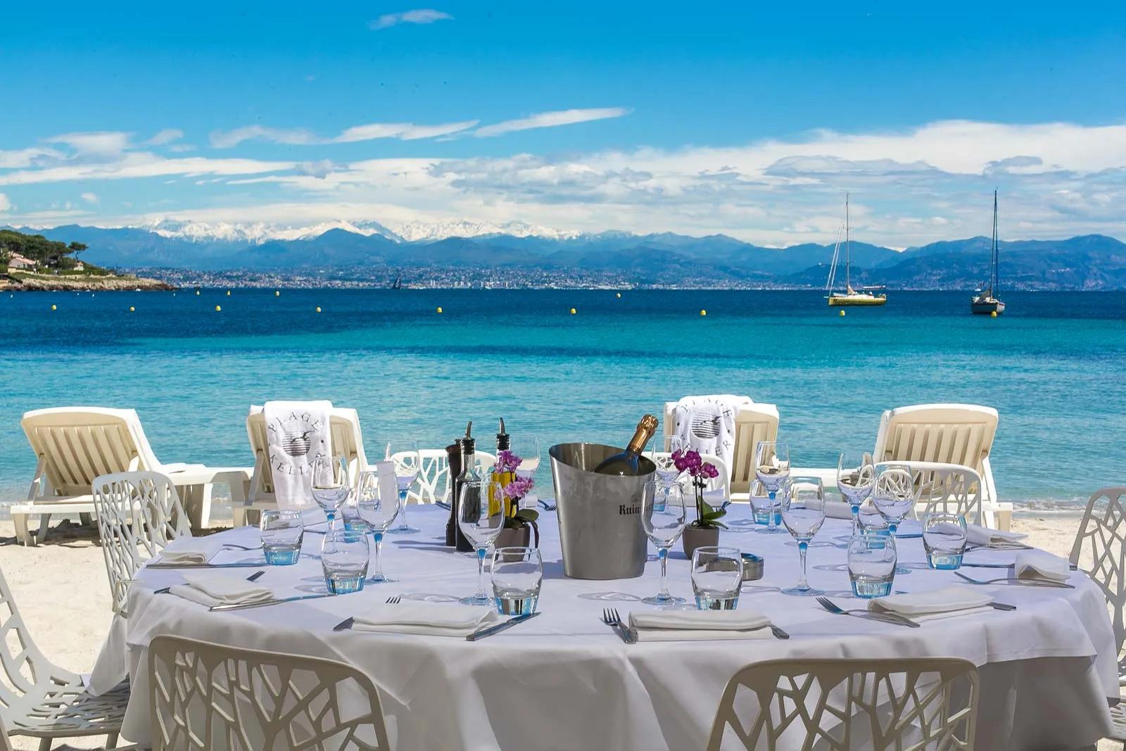 Image of the location Plage Keller - Restaurant Le César