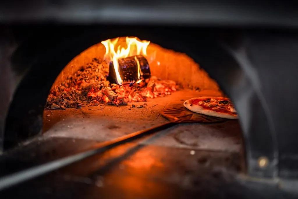 image of OSTRO. Pizza Napoletana