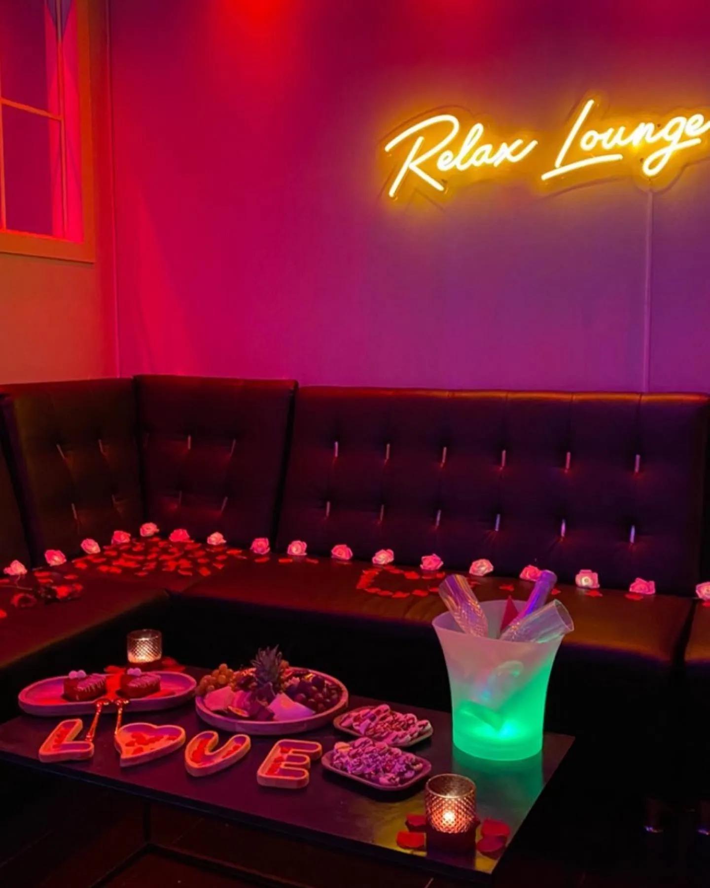 Relax Lounge