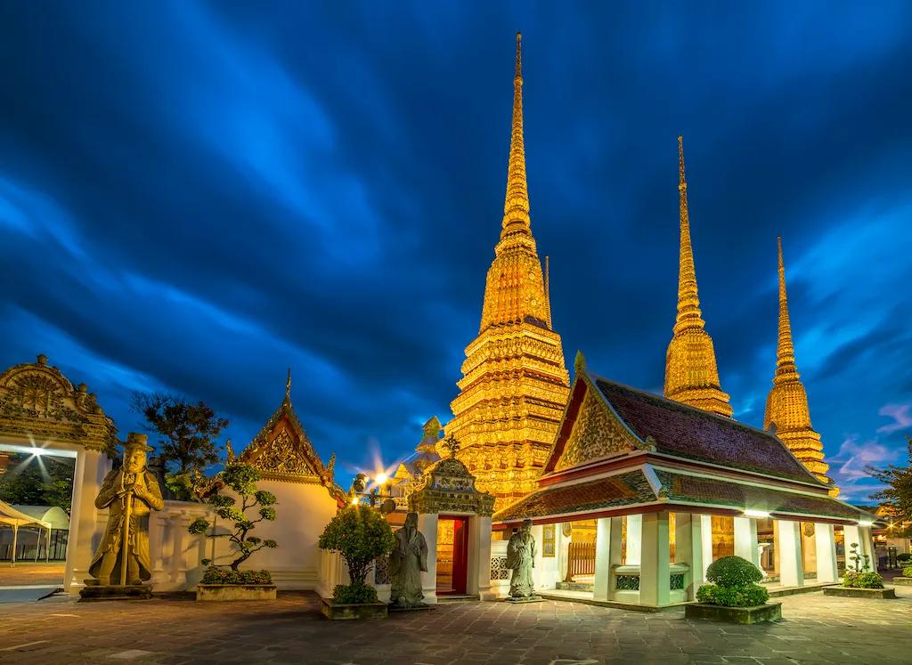 image of Wat Phra Chetuphon Wimon Mangkhalaram Rajwaramahawihan