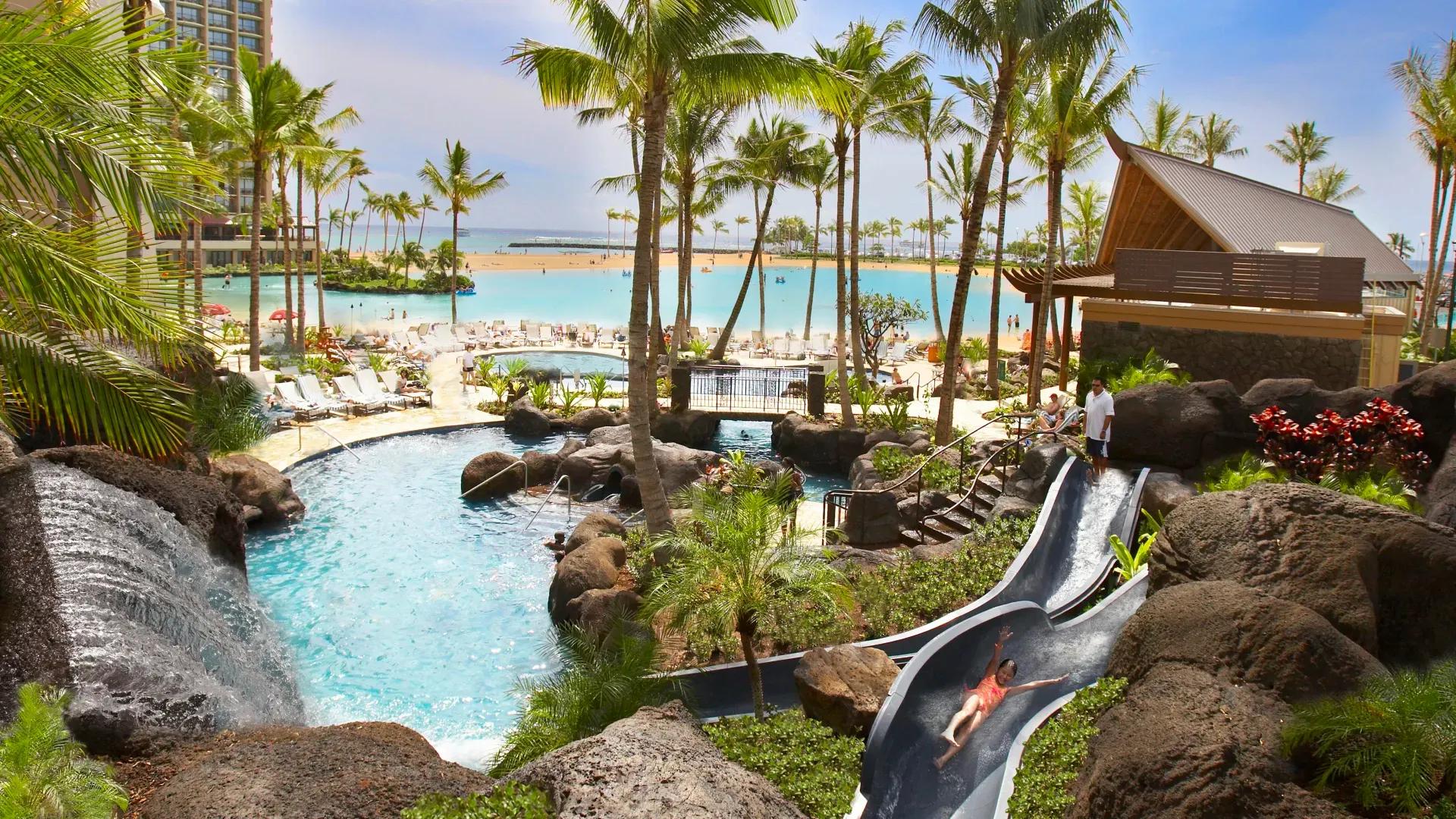 image of Hilton Hawaiian Village Waikiki Beach Resort