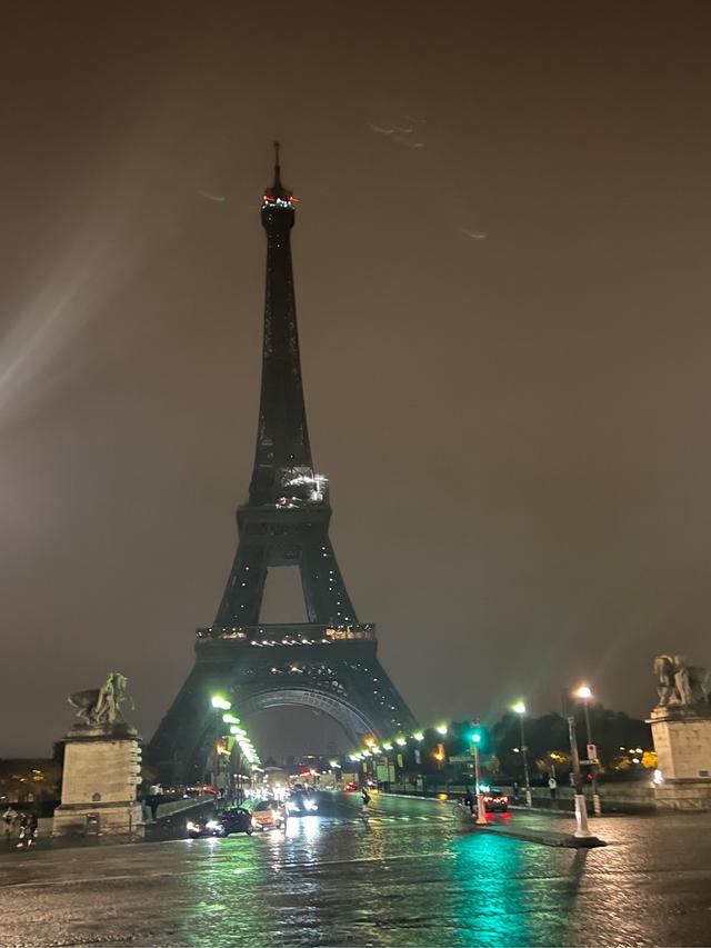 image of the list Paris 