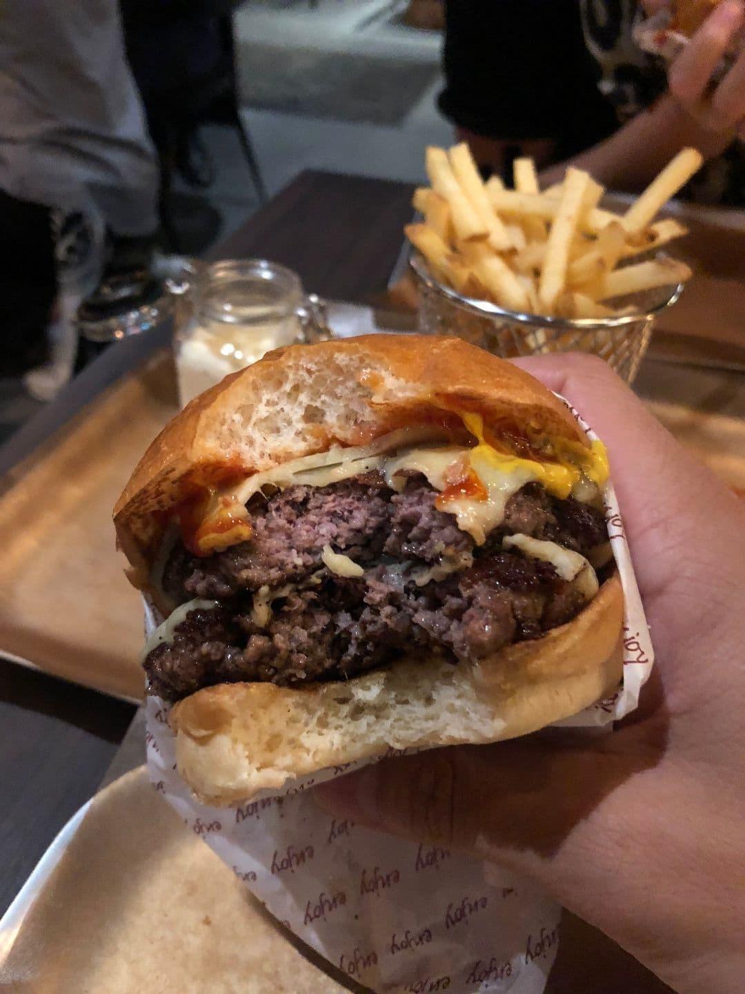 image of bap - Burgers & Pastrami