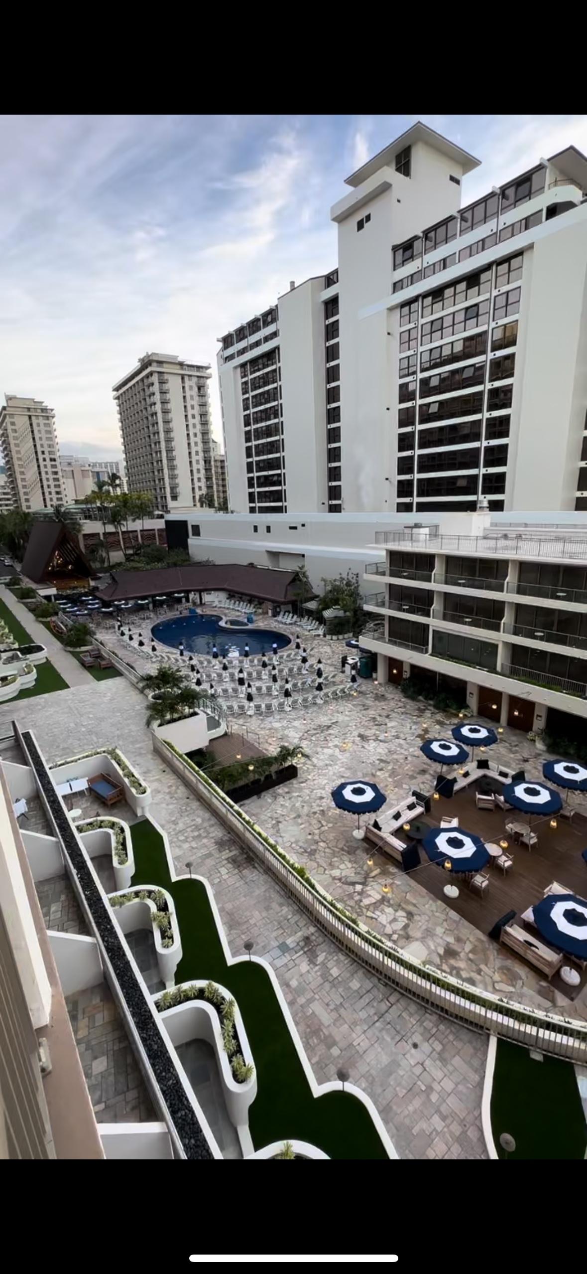 OUTRIGGER Reef Waikiki Beach Resort