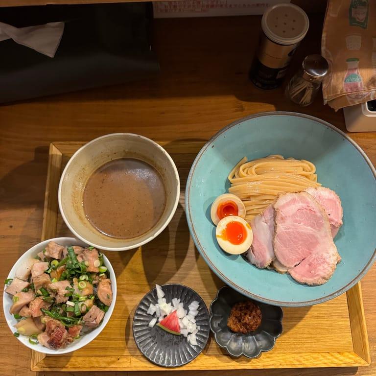 image of Ikareta Noodle Fishtons