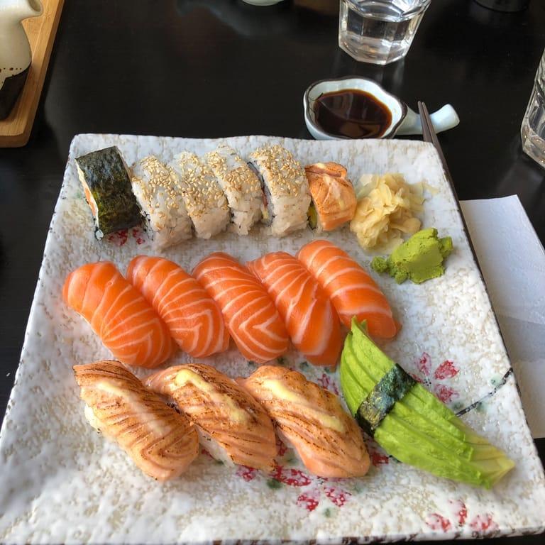 Maguro Sushi