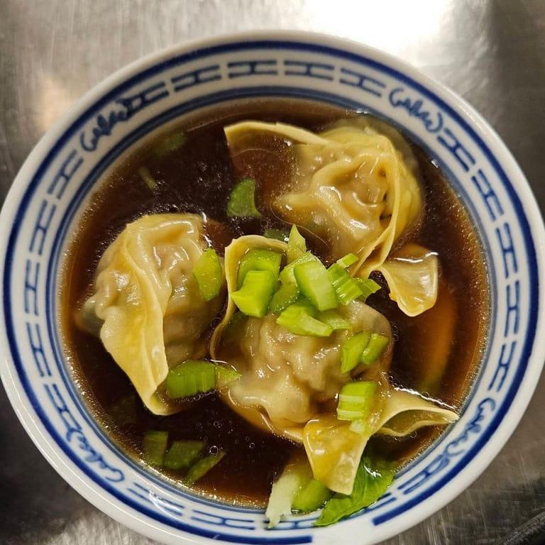 image of Surfers Visby