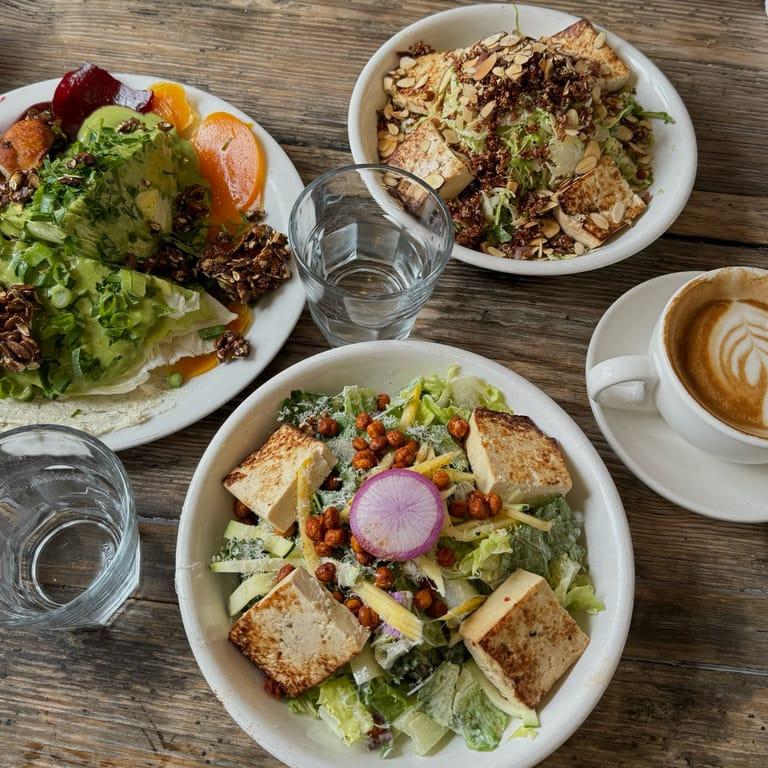 image of Malibu Farm Pier Cafe
