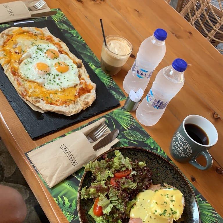 Image of the location Tropicana Cafe Snack Bar