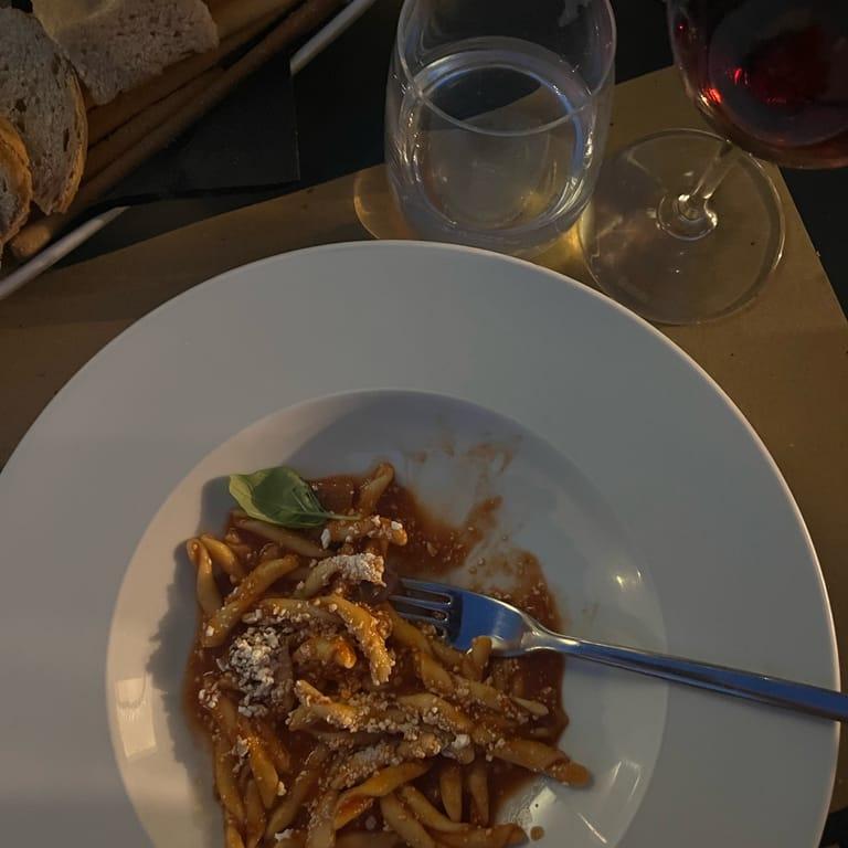 Osteria More e Macine